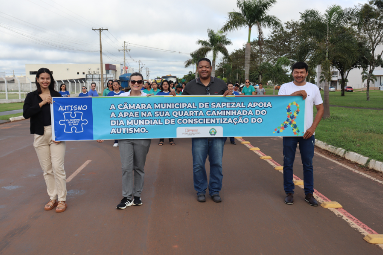 Câmara apoia e marca presença na caminhada do Dia Mundial de Conscientização do Autismo