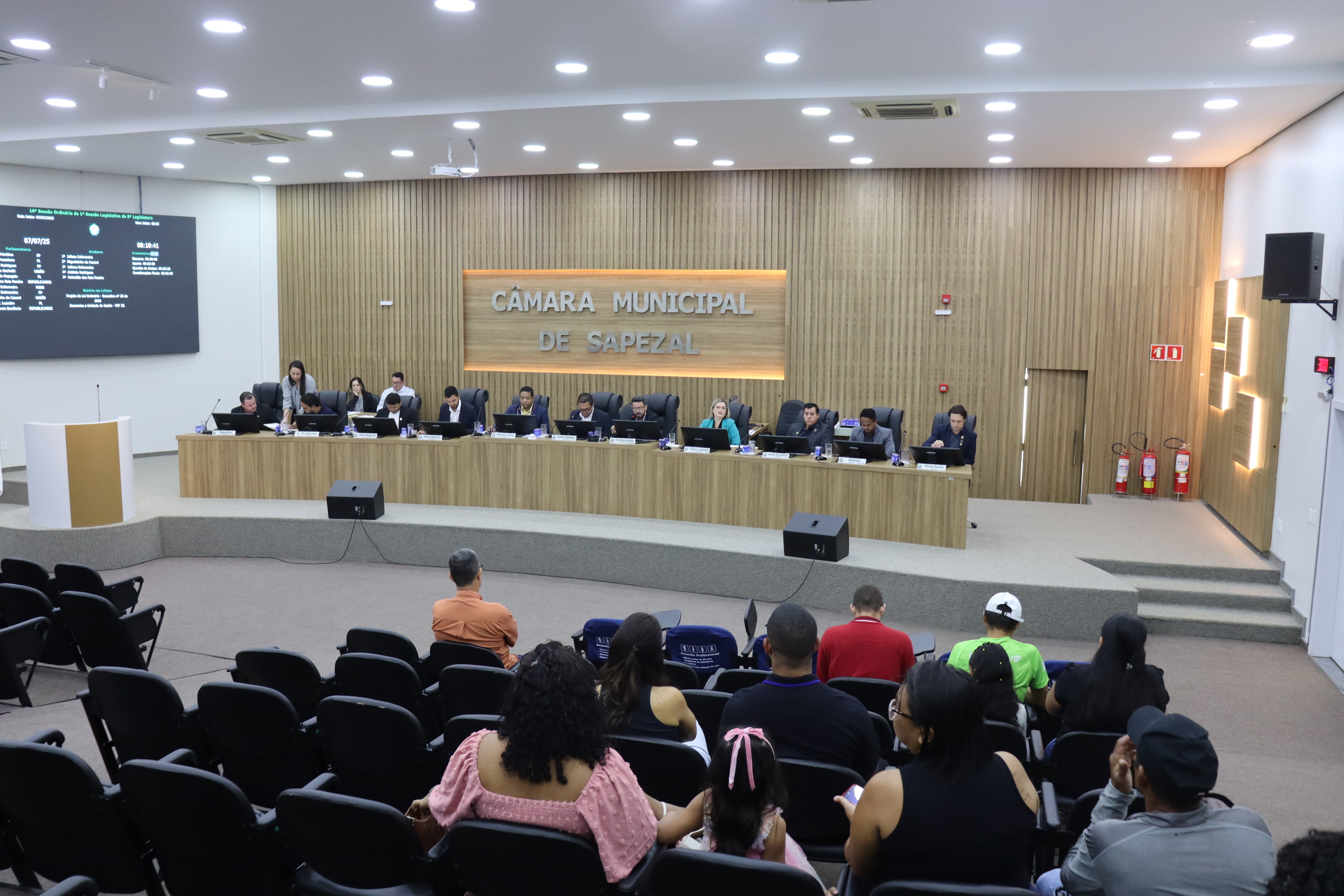 Câmara realiza 16ª Sessão Ordinária e aprova proposições em diversas áreas