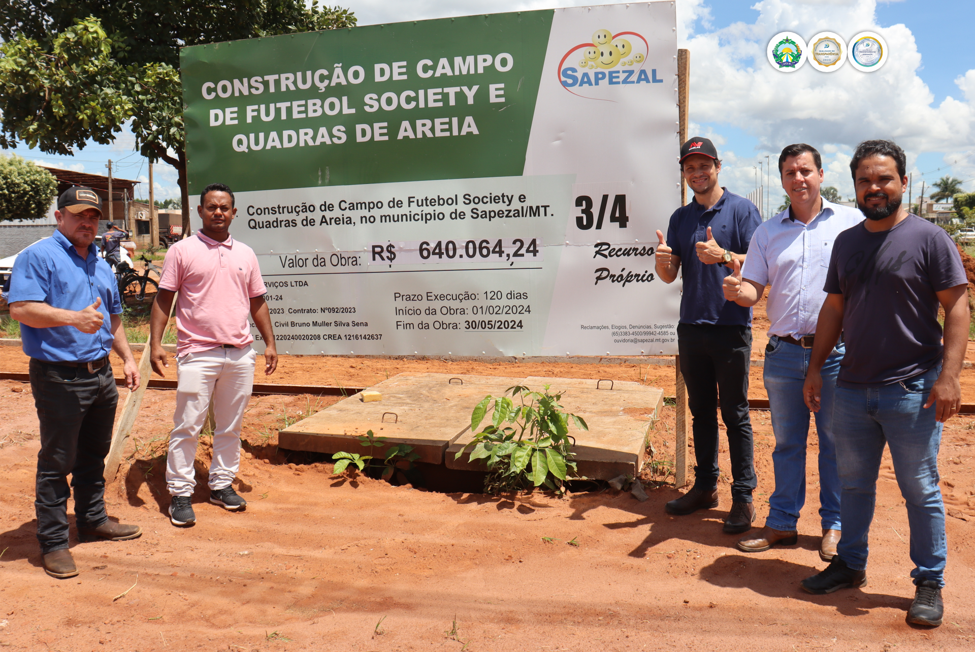 Vereadores realizam vistoria em obras do complexo esportivo no Bairro Água Clara